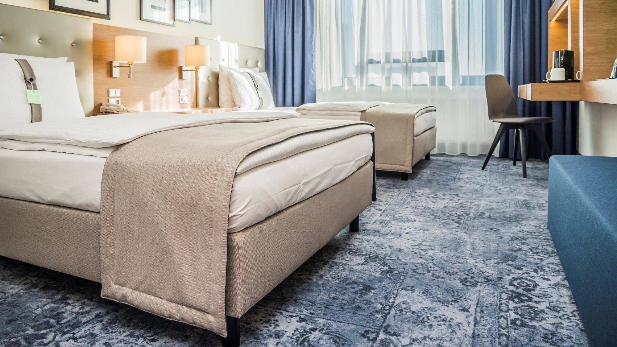 By Ihg Hotel Stuttgart