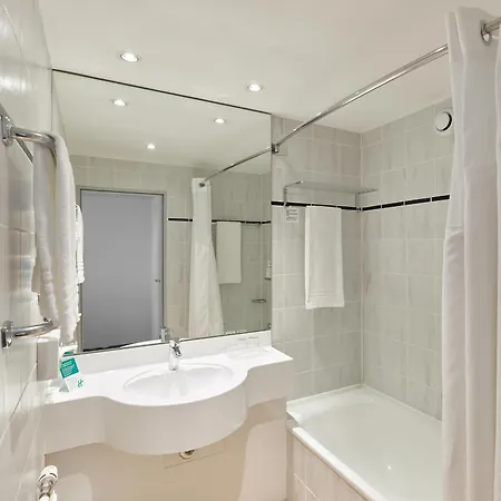 Holiday Inn Stuttgart By Ihg Exterior photo