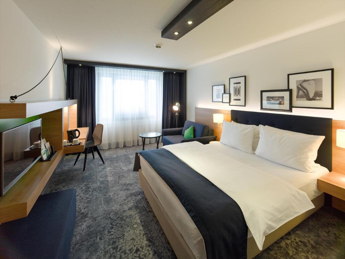 By Ihg Отель Штутгарт
